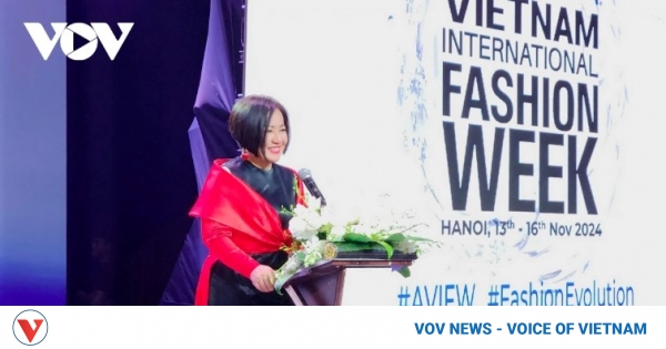 Vietnam Int’l Fashion Week Fall/Winter attracts 16 local and foreign ...