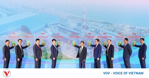 First turbine of thermal power plant inaugurated in Ha Tinh