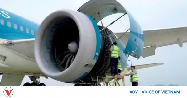 Vietnam Airlines pilots green solutions on Hanoi–London route