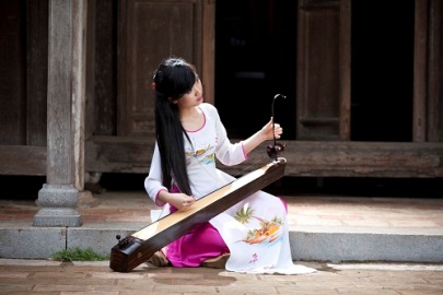bieu-dien-dan-bau-240714.jpg