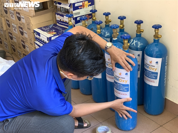 'Cha đẻ' ATM gạo thành lập thêm ATM oxy giao tận nhà bệnh nhân COVID-19 - 5