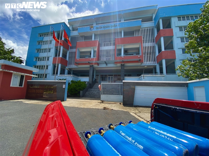 'Cha đẻ' ATM gạo thành lập thêm ATM oxy giao tận nhà bệnh nhân COVID-19 - 1