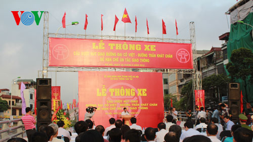 thong-xe-1.jpg