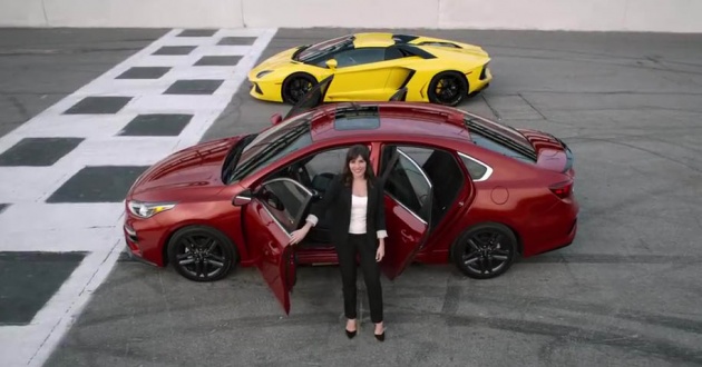 2019_kia_forte_vs_lamborghini_aventador_1_630x330_euhu.jpg