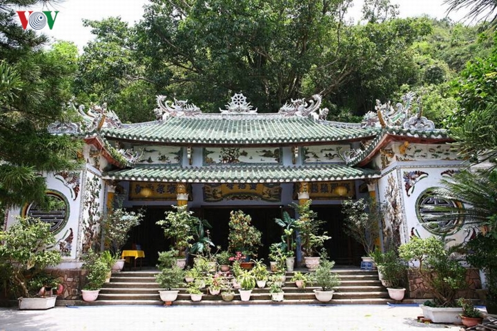 chua_linh_ung_pjjf.jpg