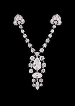 11. Trâm cài kim cương 1912 Cartier Diamond Brooch – 17.6 triệu USD