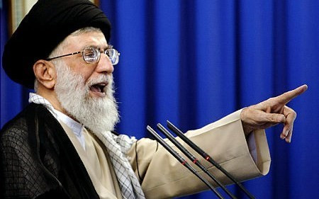 giao_chu_khamenei_mlcz_bfmg_ztny_nvpa_mvup.jpg