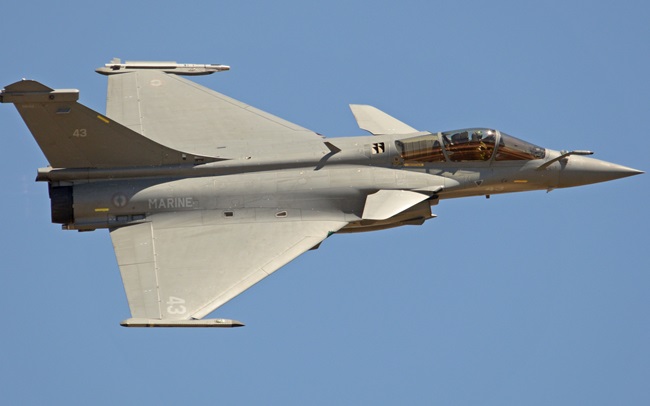 may_bay_dassault_rafale_lrqp.jpg