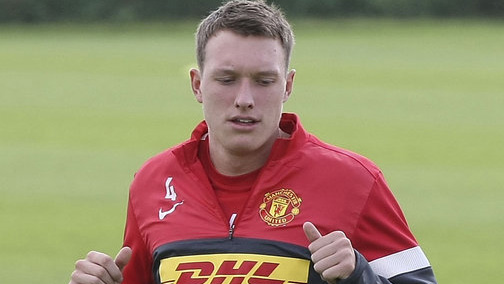 phil-jones-training_2825131.jpg