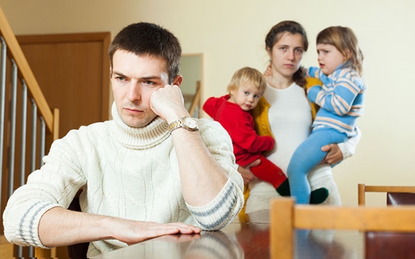 unhappy_family_89bd5_skni.jpg