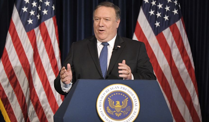 mike_pompeo_09804_jpg_e3052_c0_167_4345_2700_s885x516_pyud.jpg