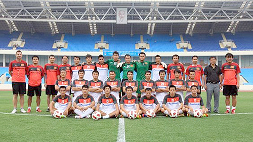 11danh-sach-dt-viet-nam-tham-du-aff-cup-2012.jpg