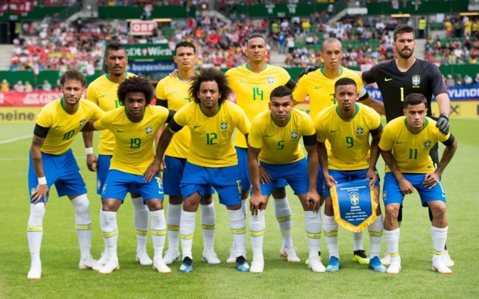 1528774494_brazil_football_team_cqwx.jpg